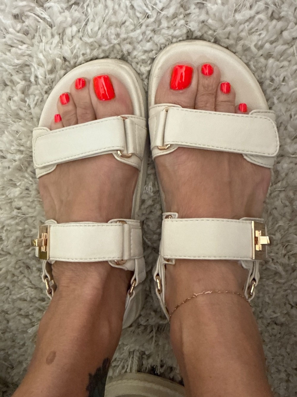 Cream Velcro leather sandals